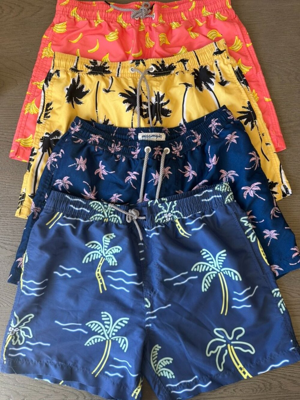 MaaMgic mens swim trunks. Lining cut out. All four pairs Size Large